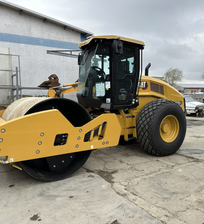 Cilindru compactor CAT CS 12 GC